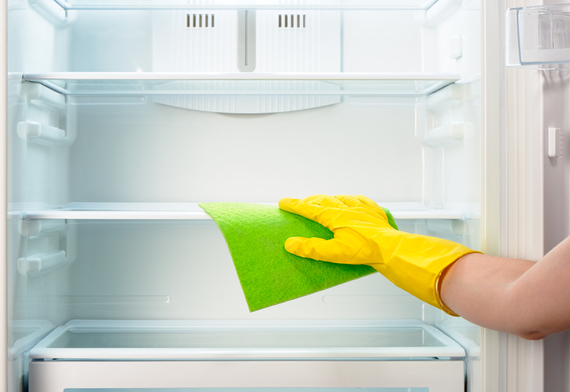 Regular cleaning window cleaning